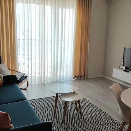 Apartamento Cozy Central Tirana